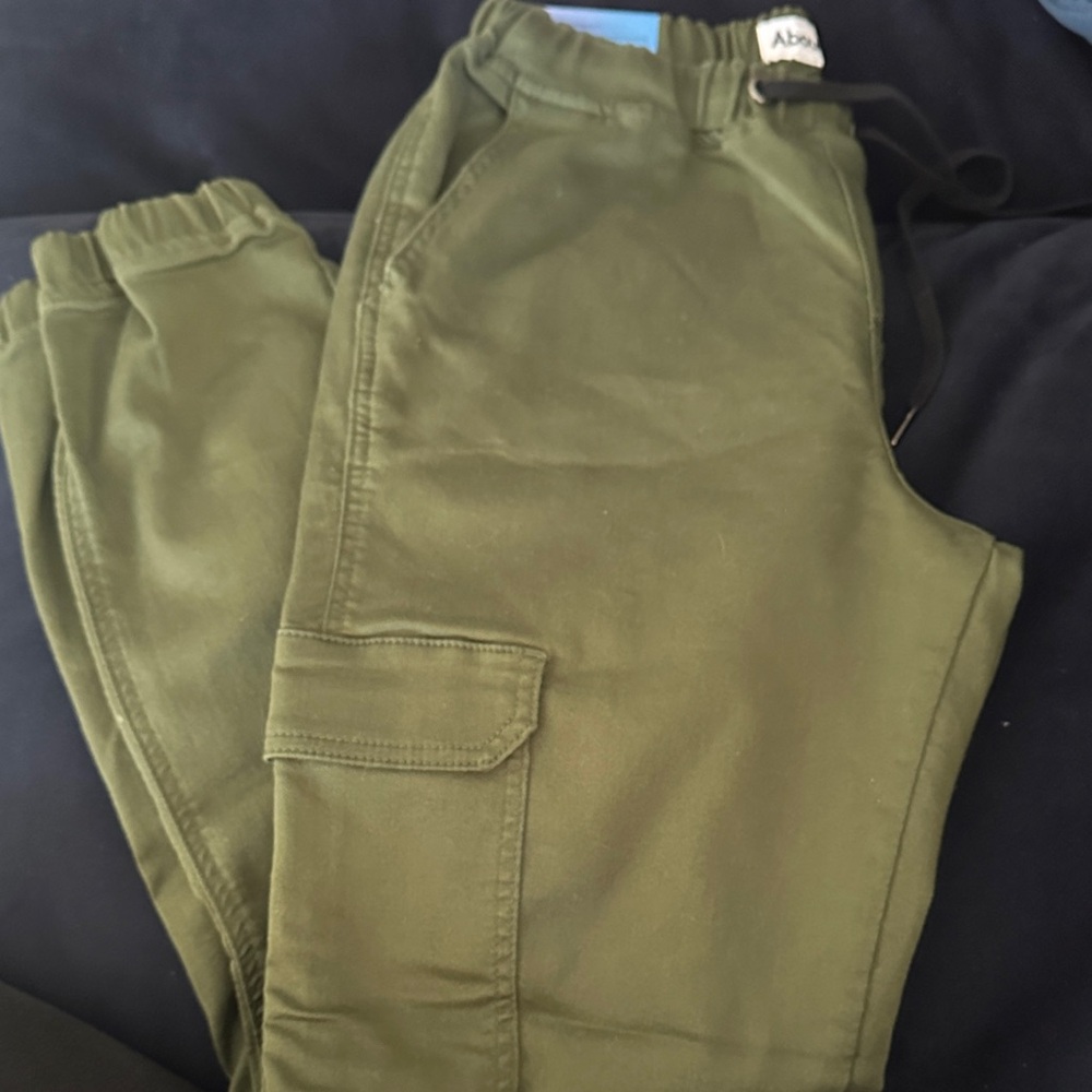 Abound Olive Green Cargo Joggers slim size small nwt